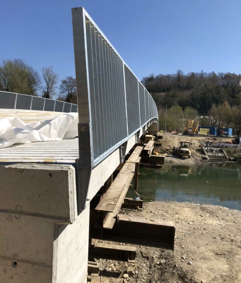 Projekte Neubau Brücke über den Melkfluss